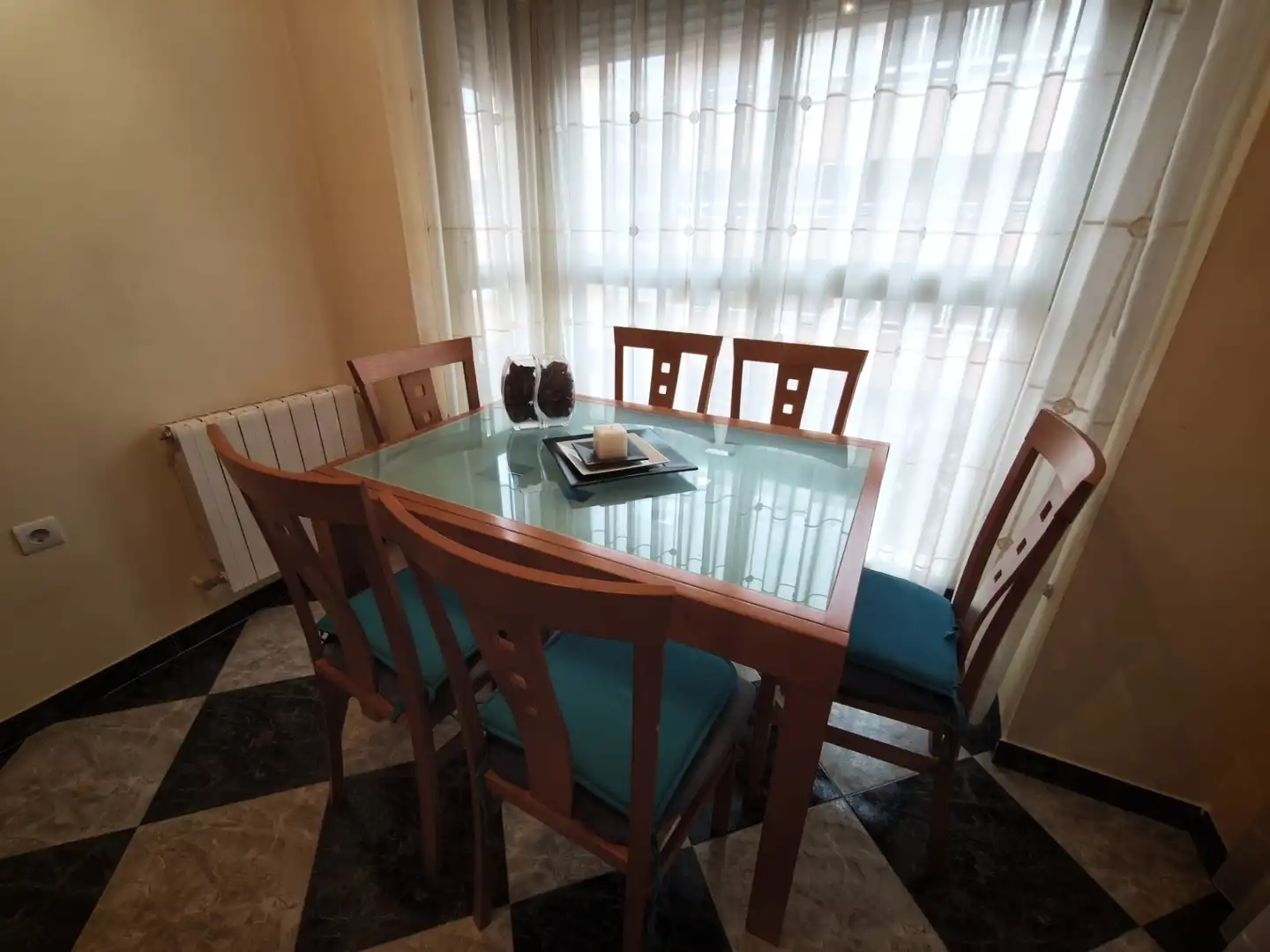 Flat with lift to rent in Calle Linares, imagen 2