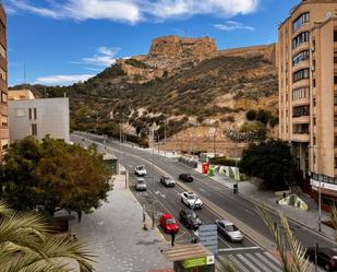 Vista exterior de Pis de lloguer en Alicante / Alacant amb Aire condicionat, Calefacció i Balcó