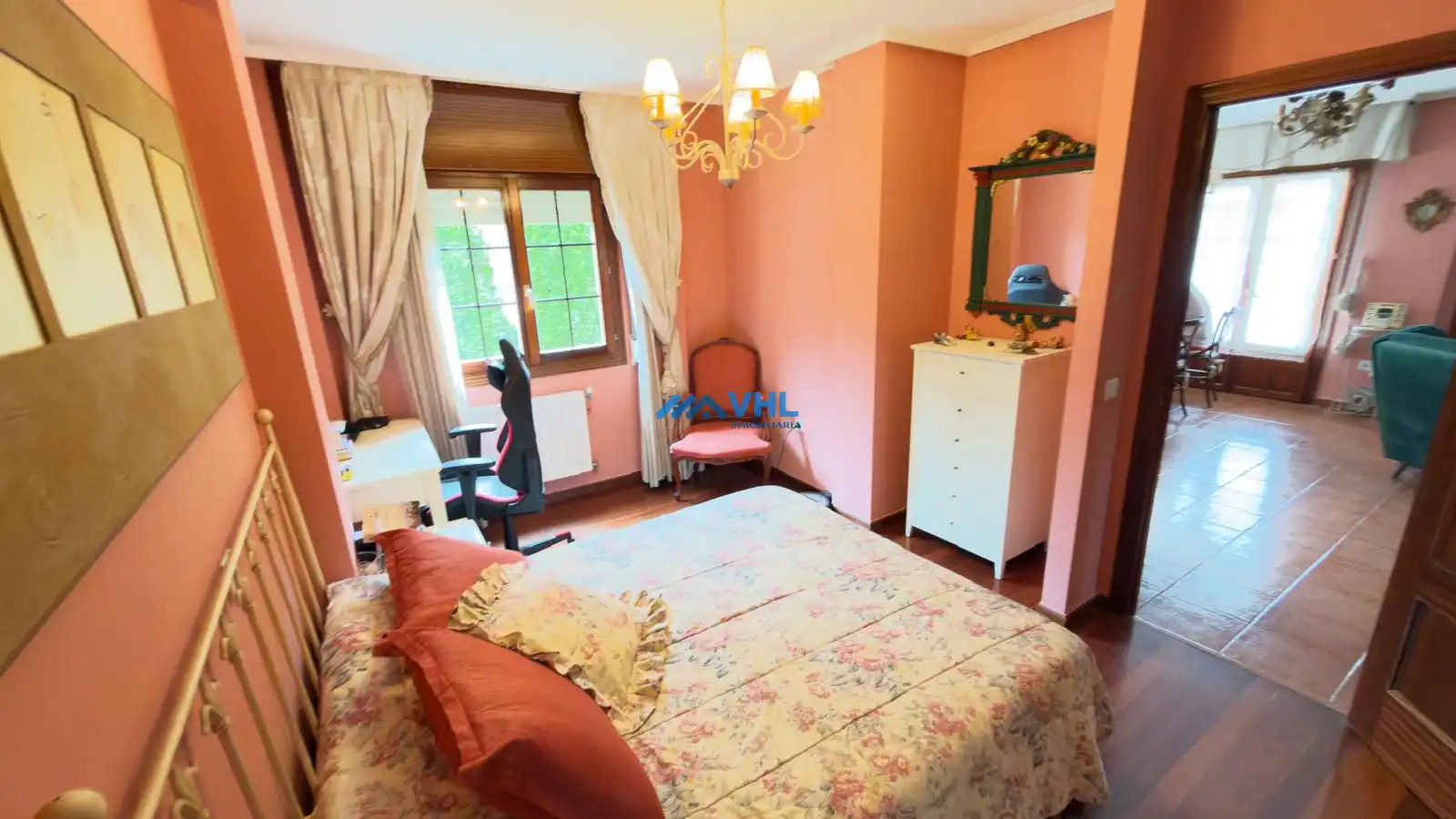 Bedroom of Houses for sale in Castro-Urdiales  with Heating, Private garden and Balcony