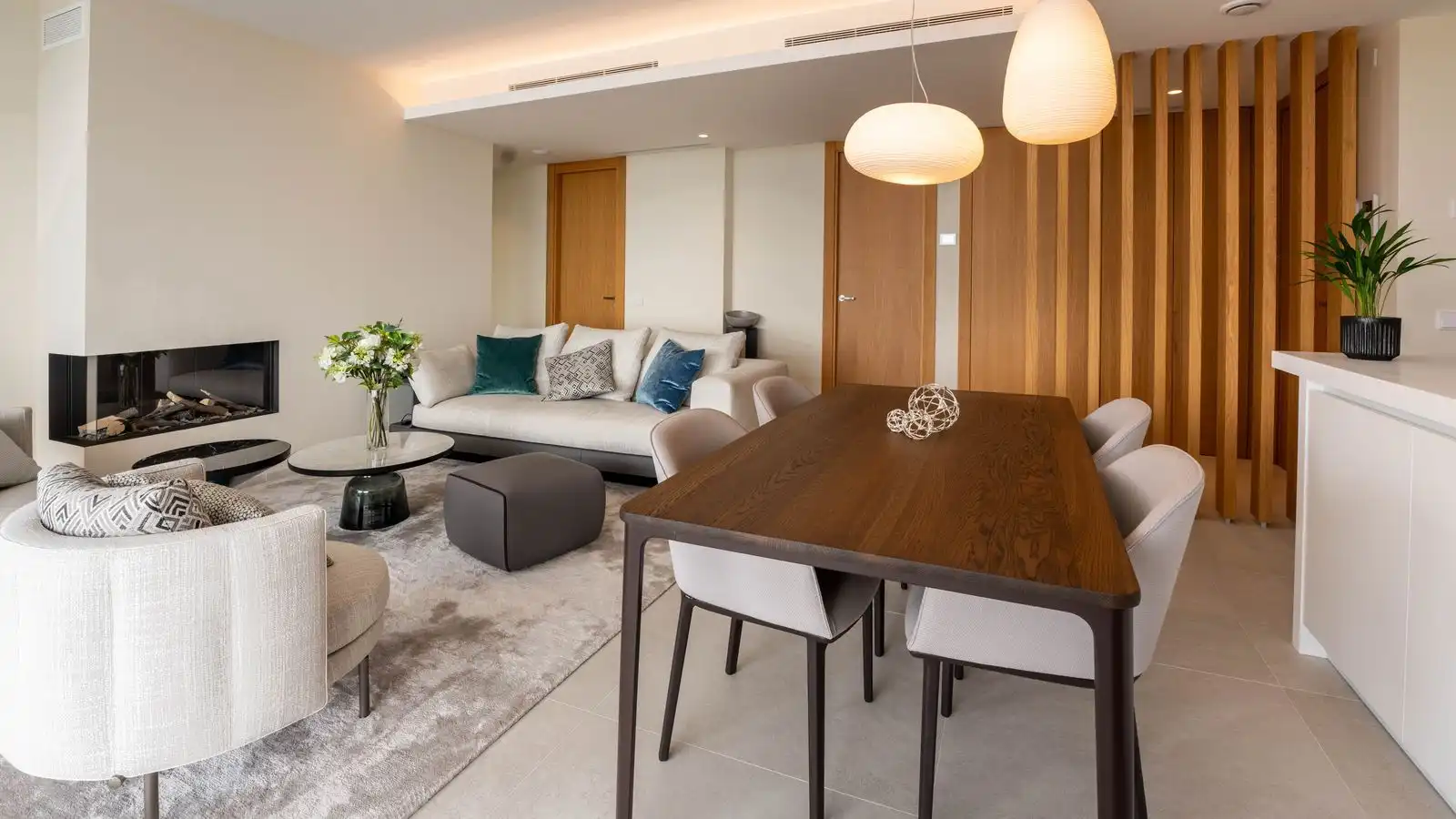 Wohnzimmer von Wohnung zum Verkauf in Benahavís mit Terrasse, Abstellraum und Möbliert