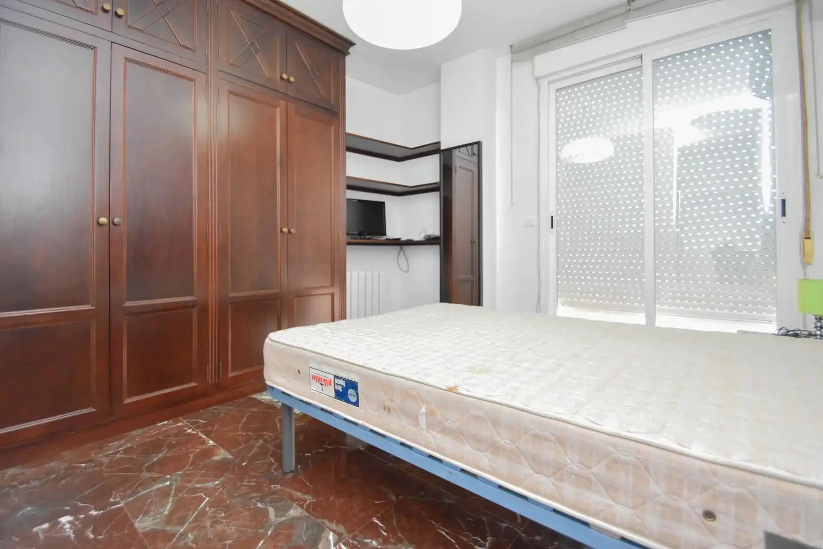 Habitación de Piso en venta en Granada con Aire acondicionado, Calefacción y Terraza
