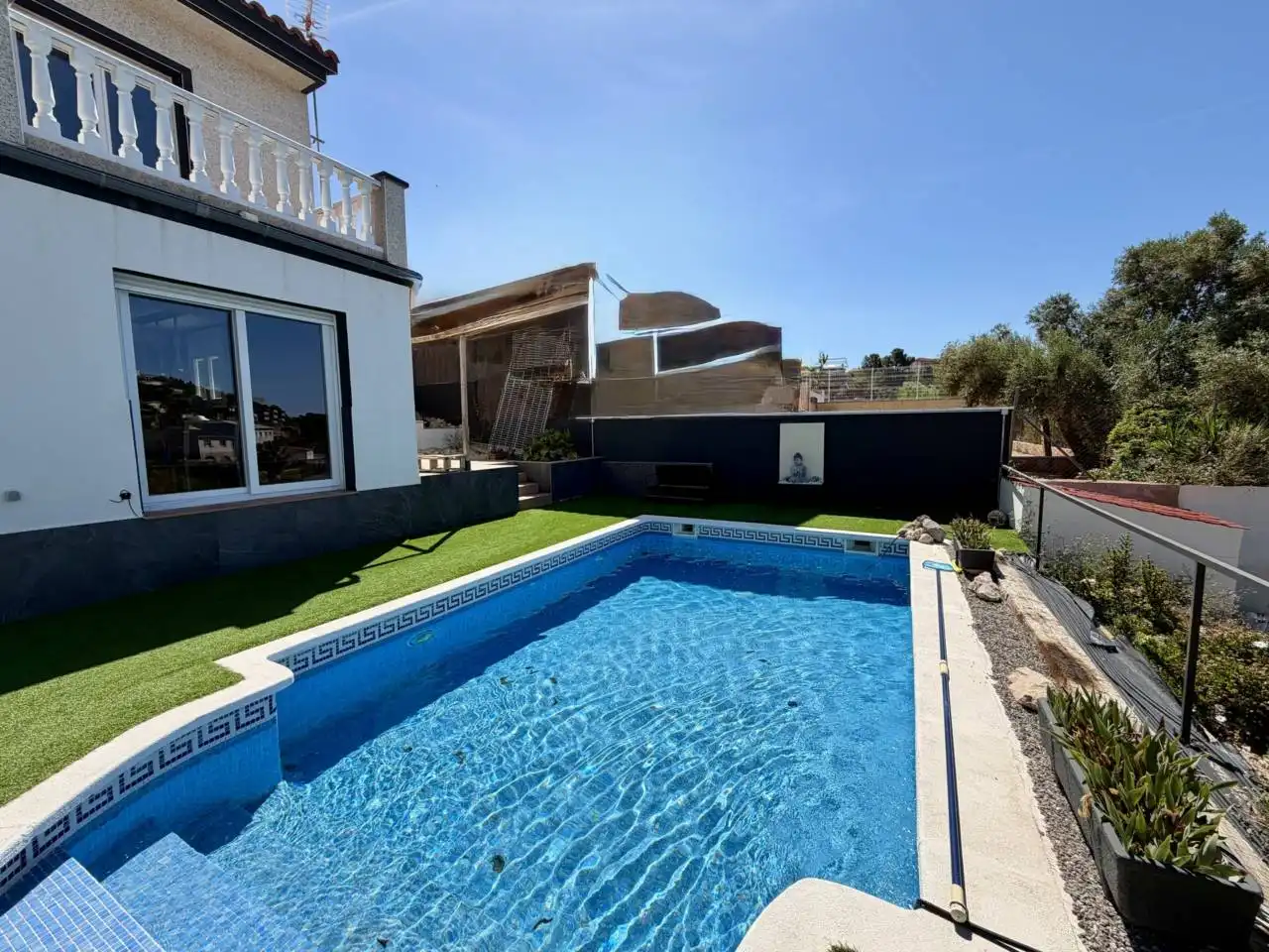 Swimming pool of Houses for sale in Calafell  with Air Conditioner, Private garden and Terrace