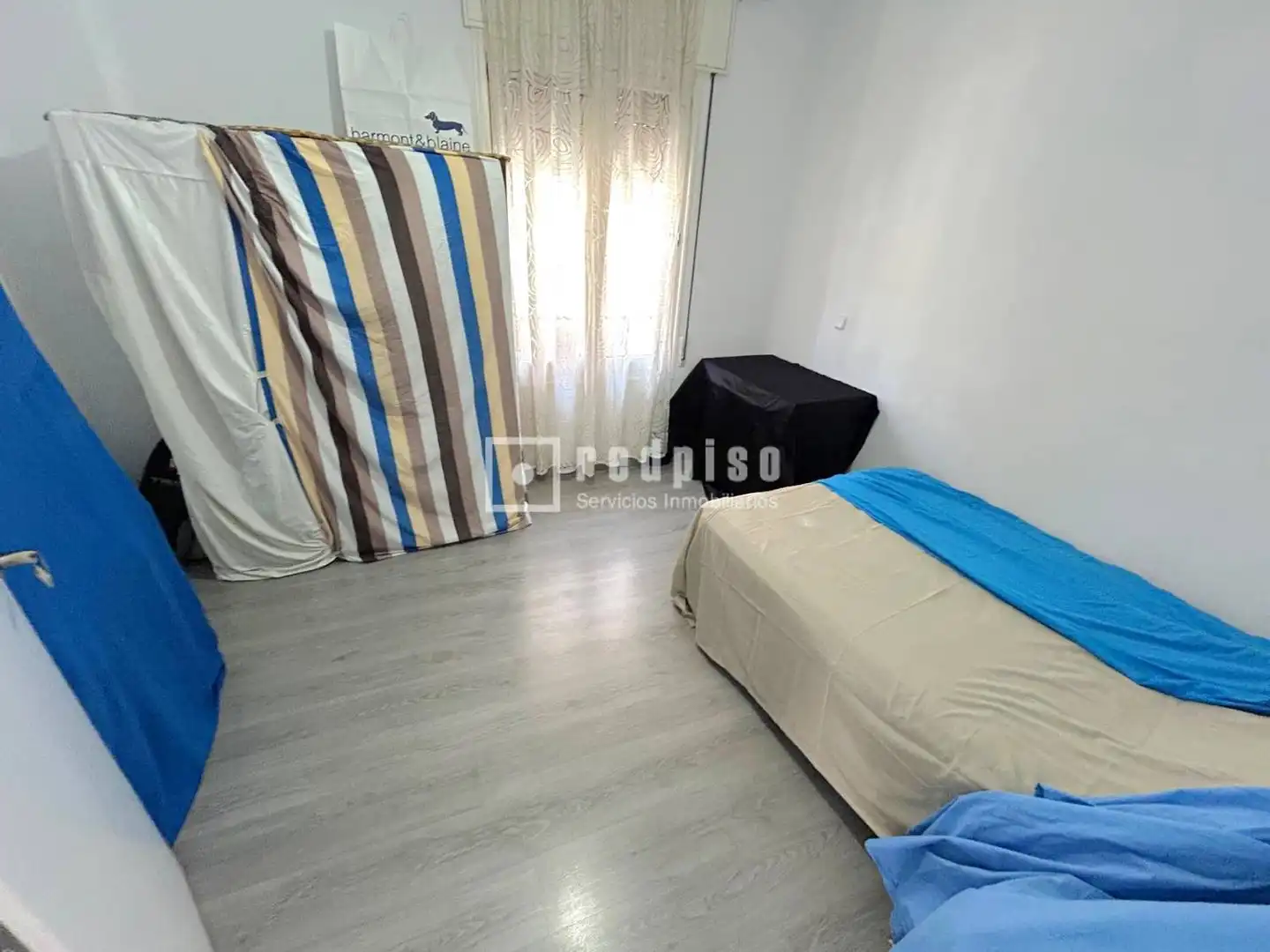 Habitación de Piso en venta en Madrid con Jardín privado