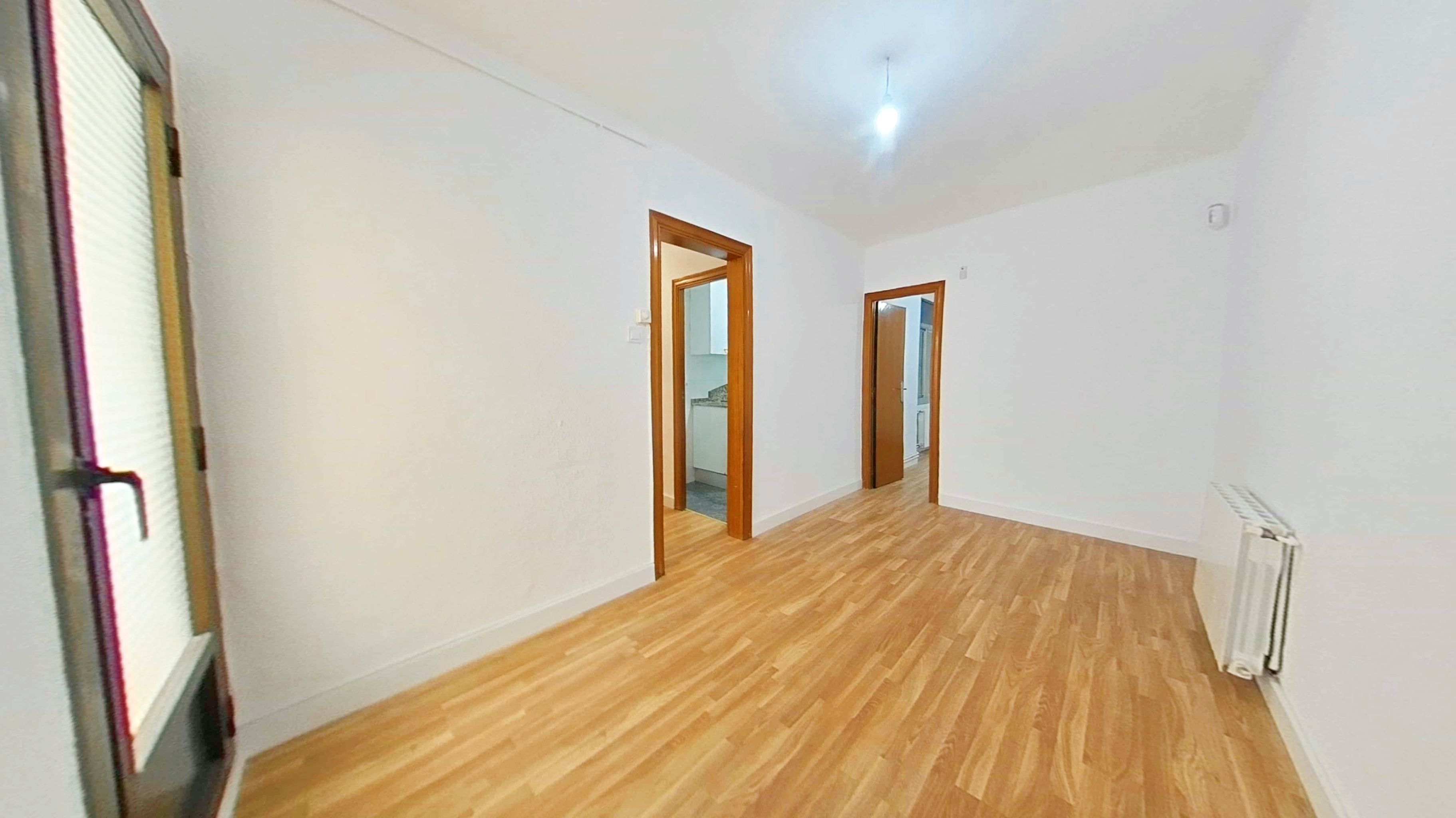 Flat to rent in L'Hospitalet de Llobregat  with Heating, Parquet flooring and Terrace