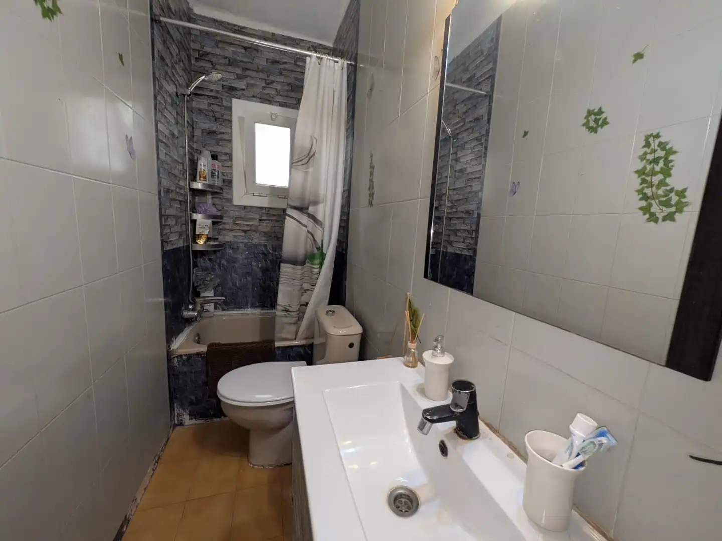Piso con balcón en venta en Carrer de Lluís Domènech i Montaner, imagen 17