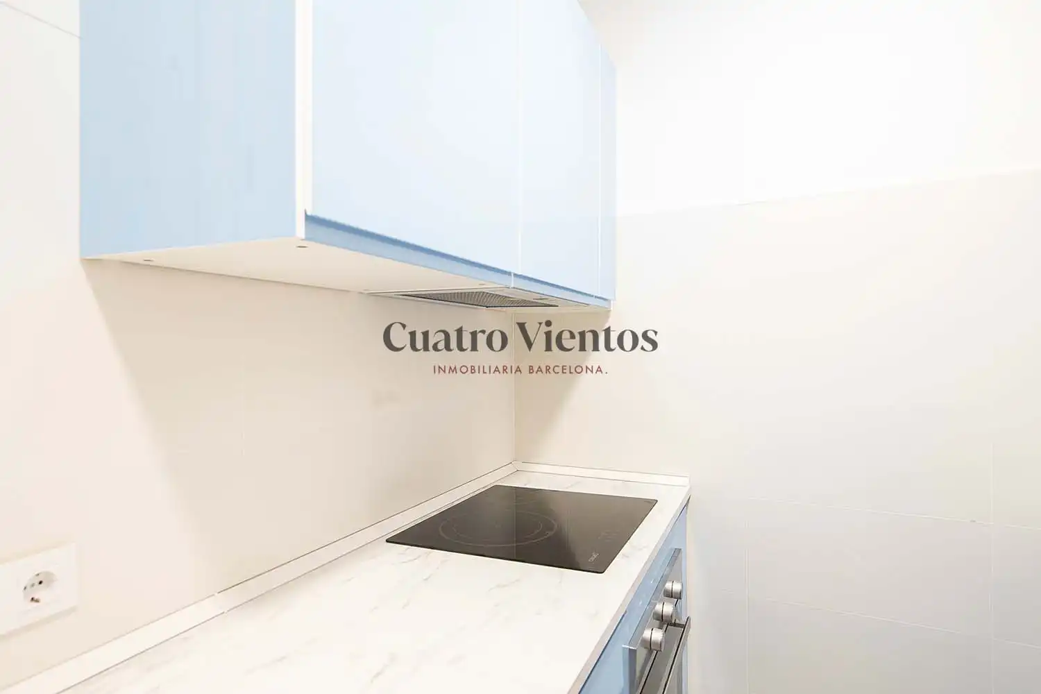 Cocina de Piso en venta en Barcelona con Aire acondicionado, Calefacción y Horno
