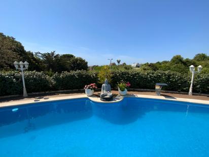 Piscina de Casa o xalet en venda en Sant Vicenç de Montalt amb Aire condicionat, Calefacció i Jardí privat