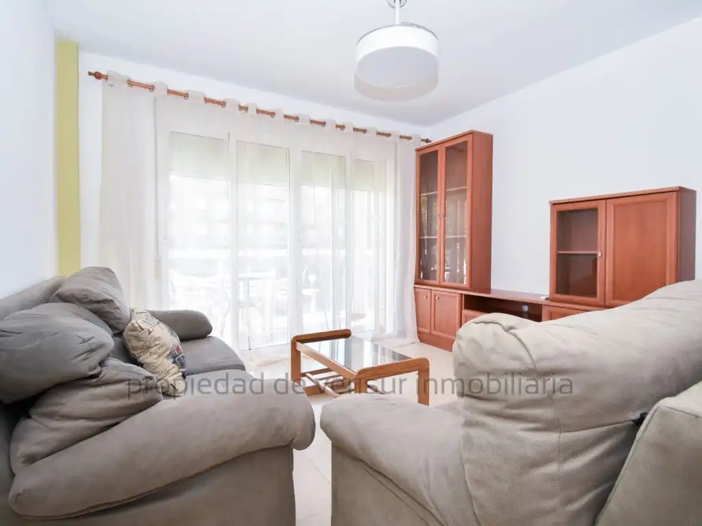 Sala d'estar de Apartament de lloguer en Águilas amb Terrassa, Piscina i Moblat