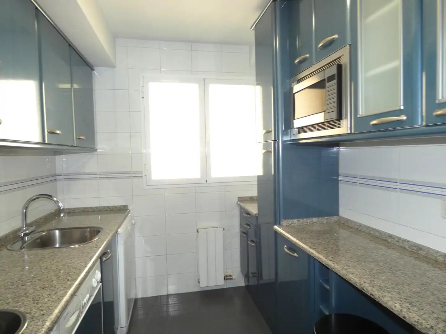 Cocina de Piso de alquiler en Utebo con Aire acondicionado, Trastero y Amueblado