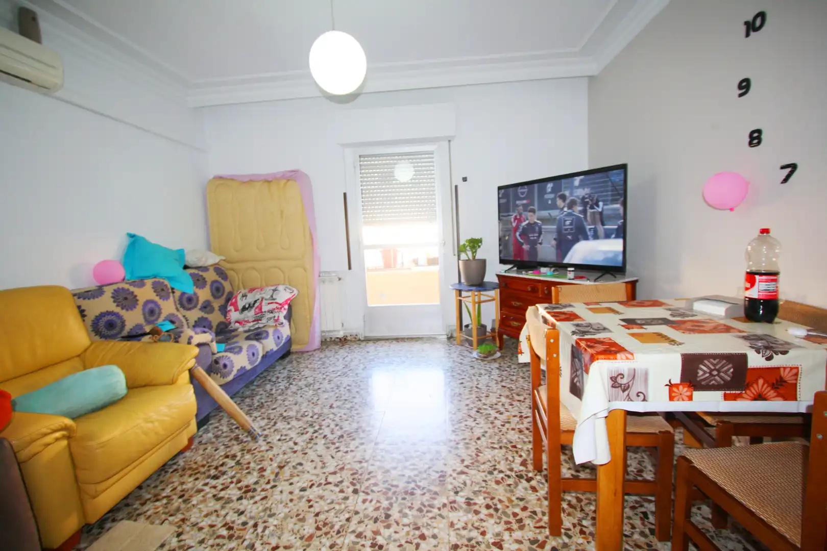 Sala d'estar de Casa o xalet en venda en Albacete amb Calefacció, Terrassa i Traster