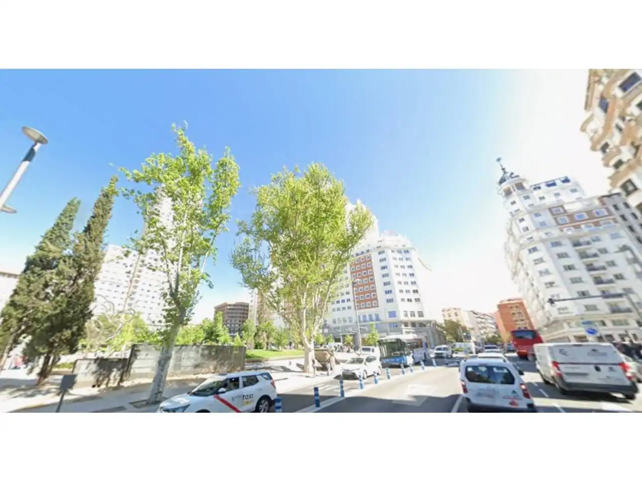 Vista exterior de Piso de alquiler en Madrid con Calefacción, Parquet y Alarma