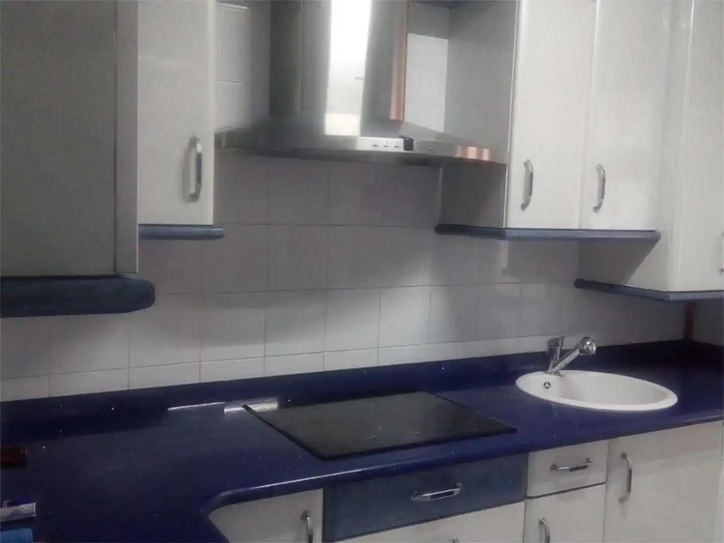 Küche von Wohnung zur Miete in Torrelavega  mit Balkon