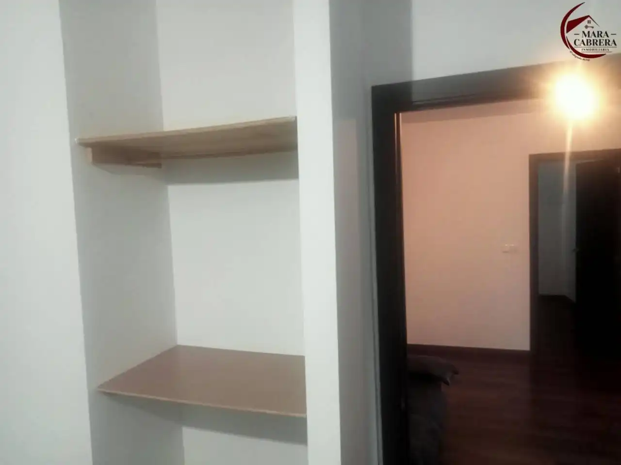 Schlafzimmer von Haus oder Chalet zur Miete in Ador mit Terrasse und Möbliert