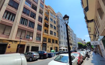 Exterior view of Flat for sale in  Valencia Capital  with Balcony