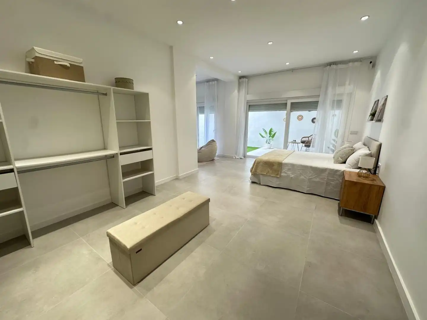 Habitación de Piso en venta en Castellón de la Plana / Castelló de la Plana con Terraza