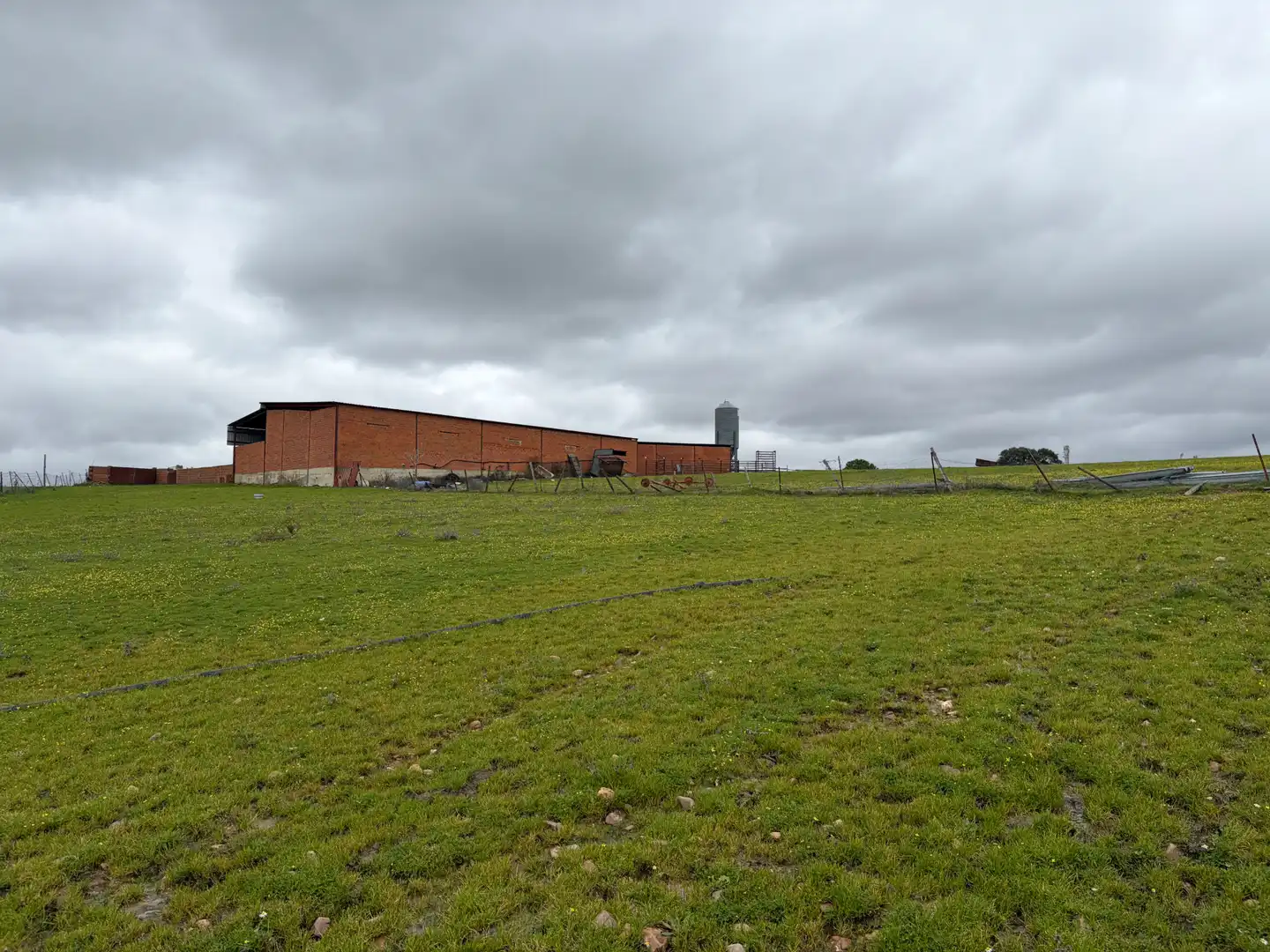 Vista exterior de Terreno en venta en Alagón del Río