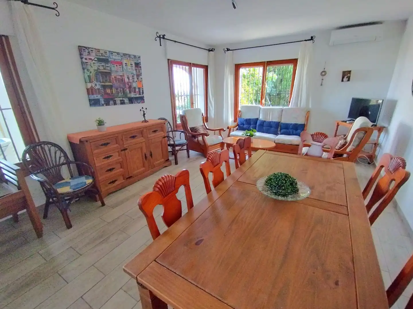 Menjador de Casa o xalet de lloguer en Calpe / Calp amb Aire condicionat, Piscina i Moblat