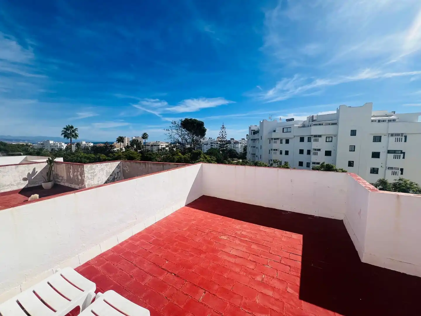 Exterior view of Detached homes for sale in Torremolinos  with Air Conditioner and Private garden