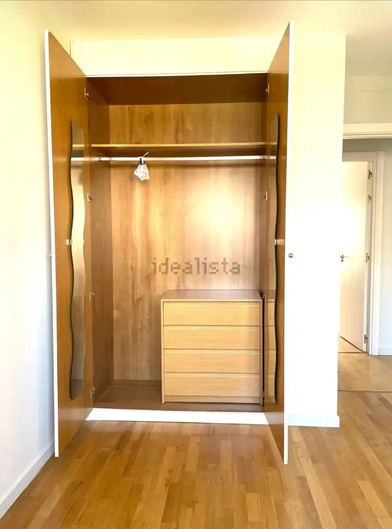 Bedroom of Flat for rent in Madrid  with Air Conditioner, Heating and Private garden
