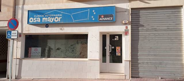 Local comercial en Venta en Juzgados - La Feria