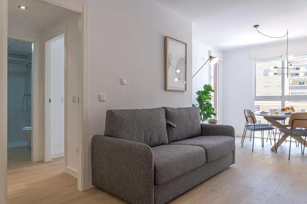 Sala de estar de Piso en venta en El Campello con Aire acondicionado, Terraza y Amueblado