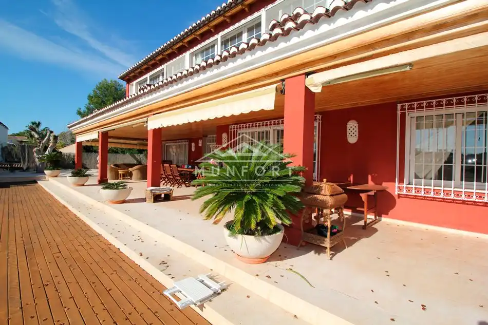 Casa con piscina en venta en Orihuela Costa, imagen 2