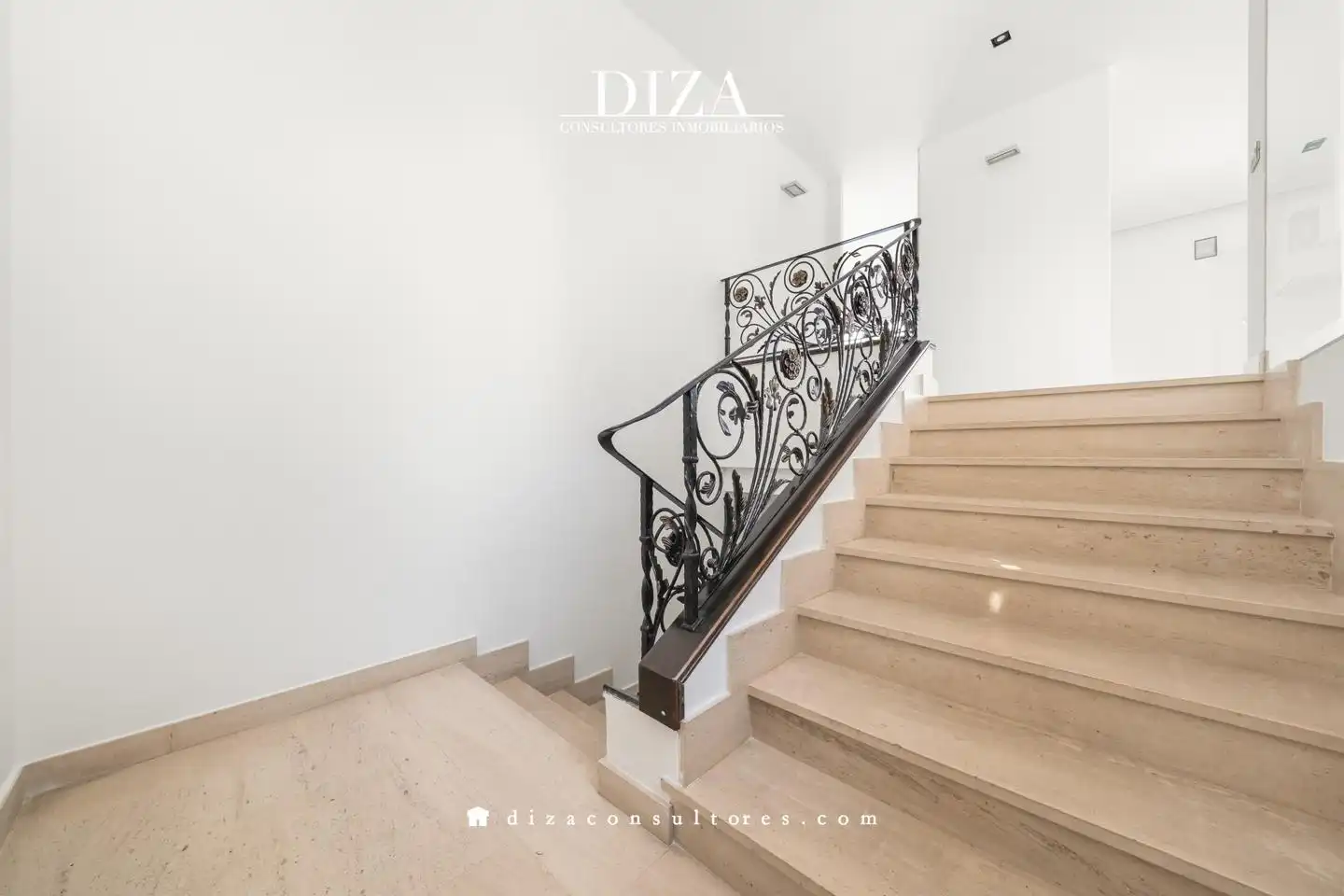 Houses for rent in Madrid  with Air Conditioner, Heating and Private garden