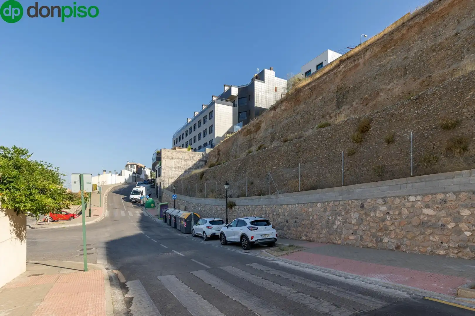Außenansicht von Residential zum Verkauf in Granada