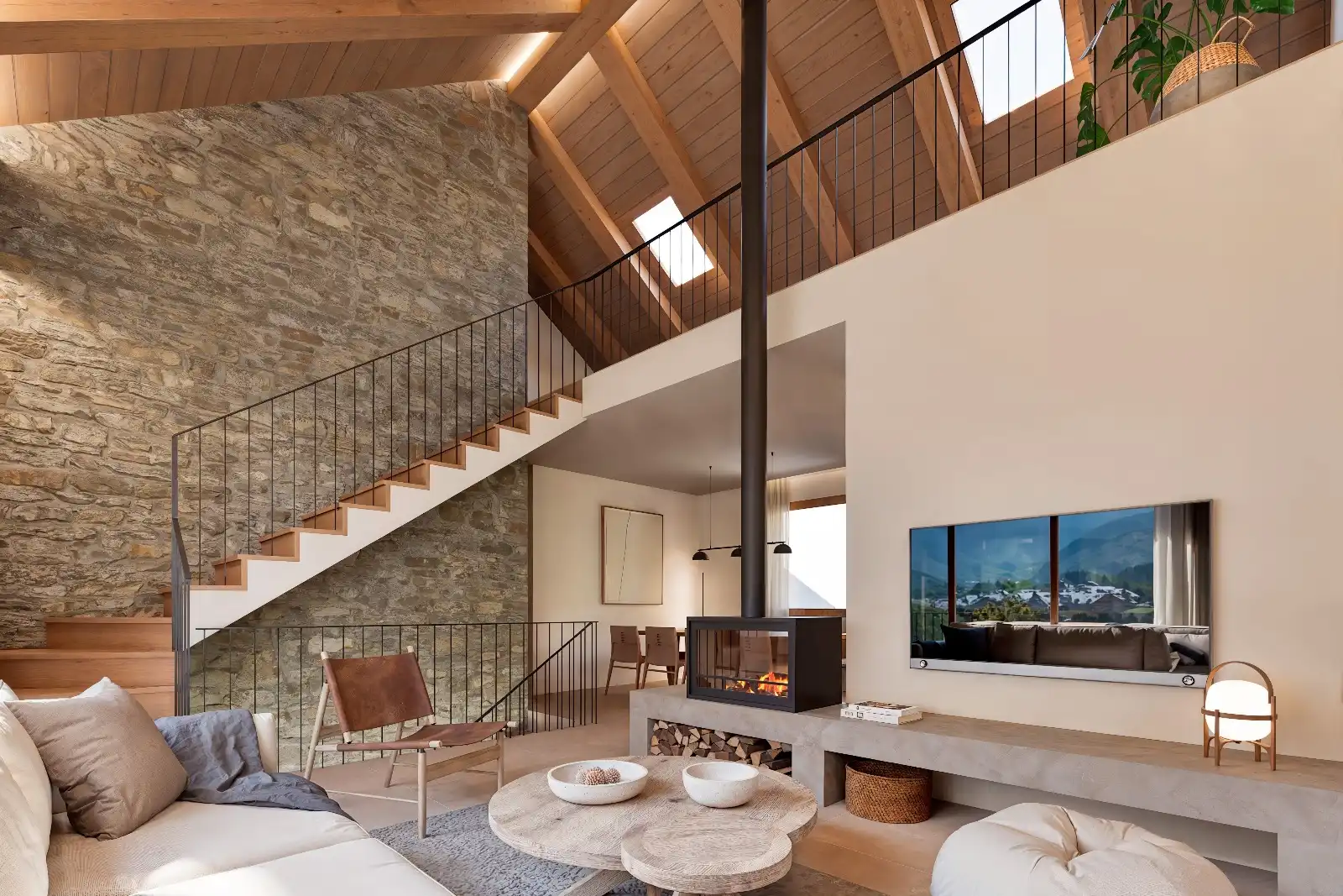 Sala de estar de Casa adosada en venta en Benasque con Aire acondicionado, Calefacción y Jardín privado