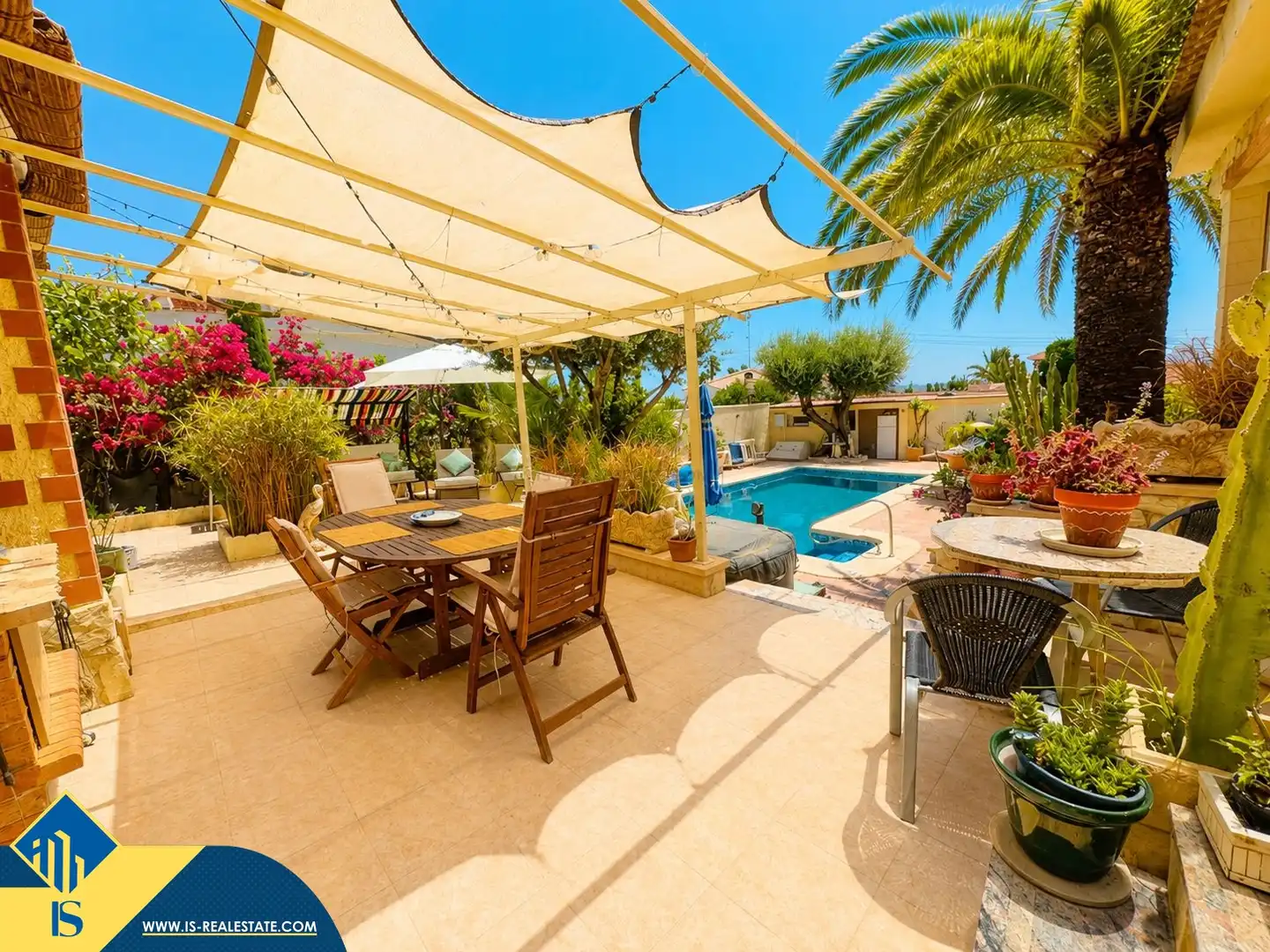 Chalet con piscina en venta en Ciudad Quesada, imagen 2