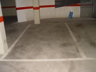 Foto 3 de Garaje en venta en Finlandia, Portillejo - Valdegastea,  Logroño