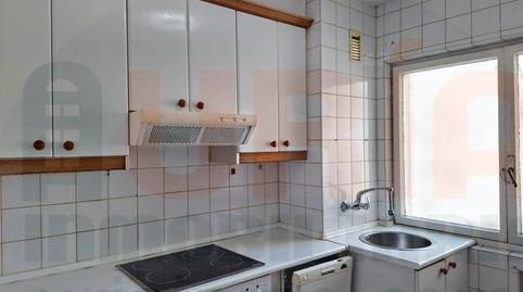 Foto 2 de Pis en venda a Calle la Lila, Salesas - Foncalada - Campoamor, Asturias