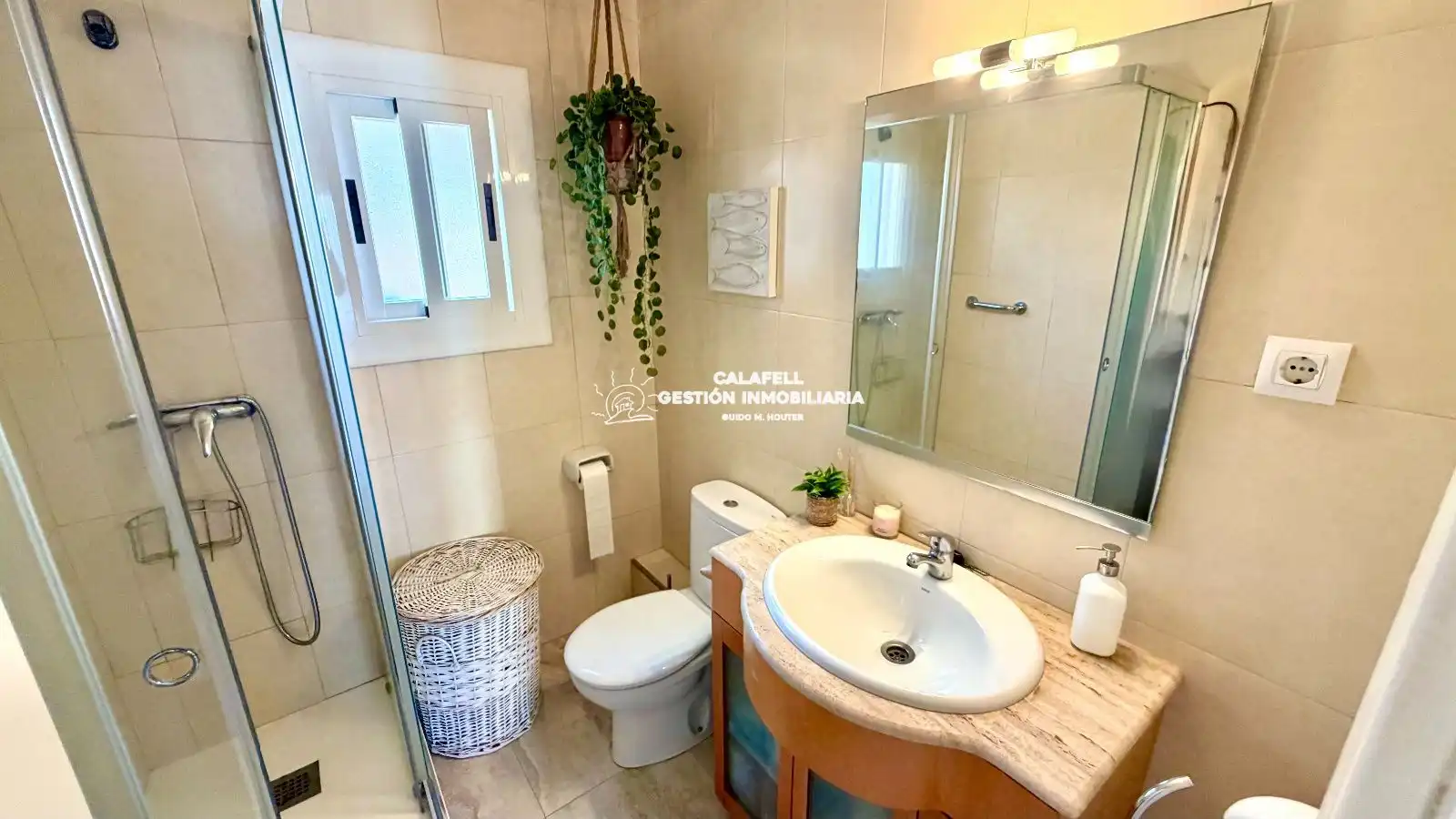 Bathroom of Attic for sale in Calafell  with Air Conditioner, Terrace and Furnished