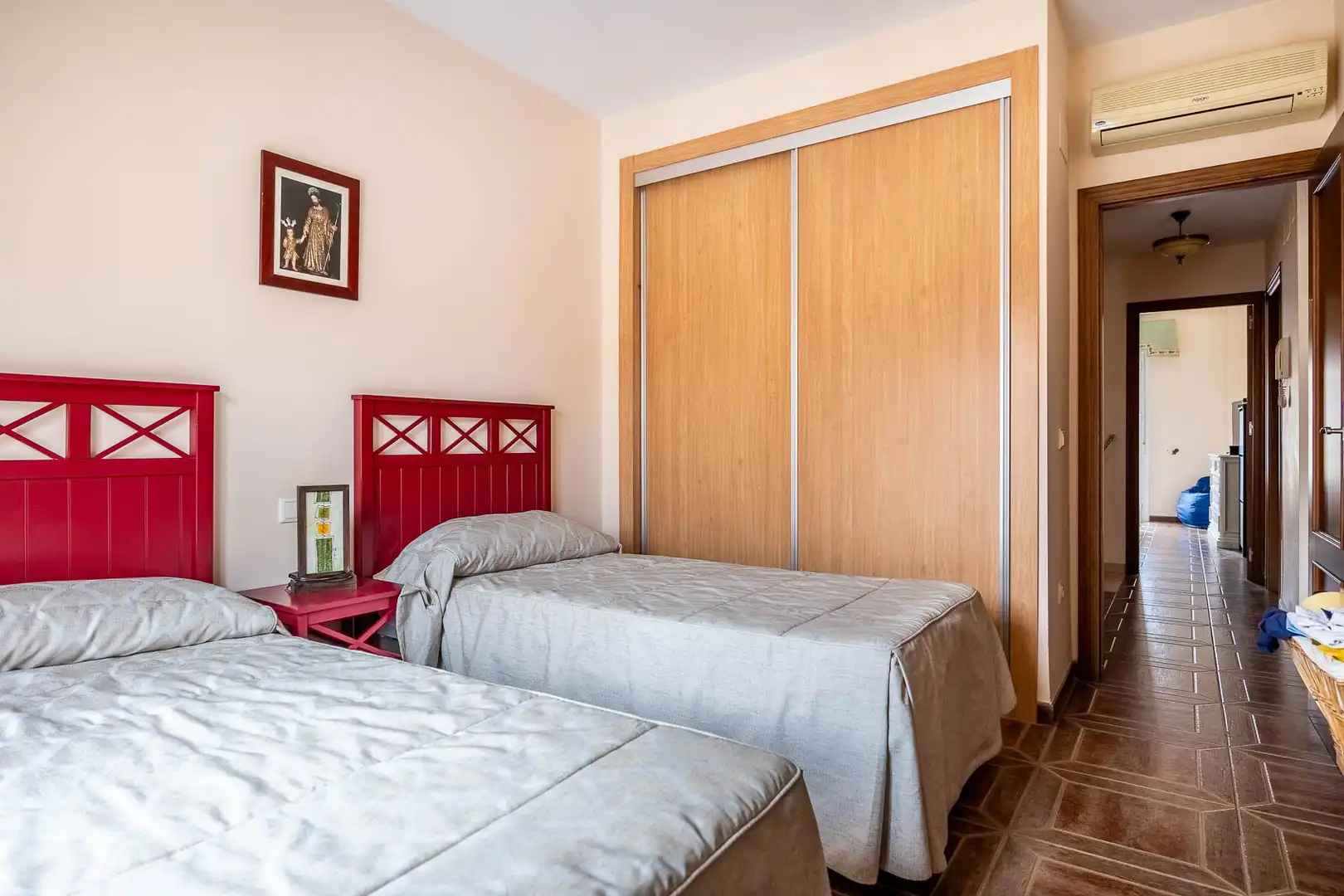 Dormitori de Casa adosada en venda en San José de la Rinconada