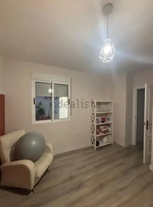 Bedroom of Flat for rent in La Pobla de Vallbona  with Air Conditioner, Furnished and Oven