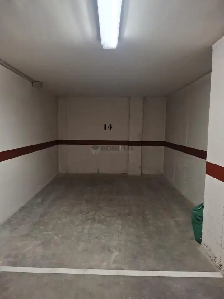 Garage for sale in Teruel