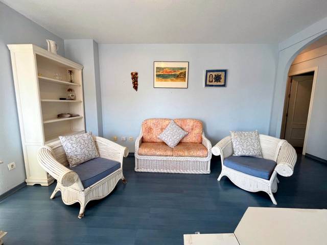 Apartamento en Venta en Calle Doctora Angela Santamaría en Las Lomas - Las Yucas