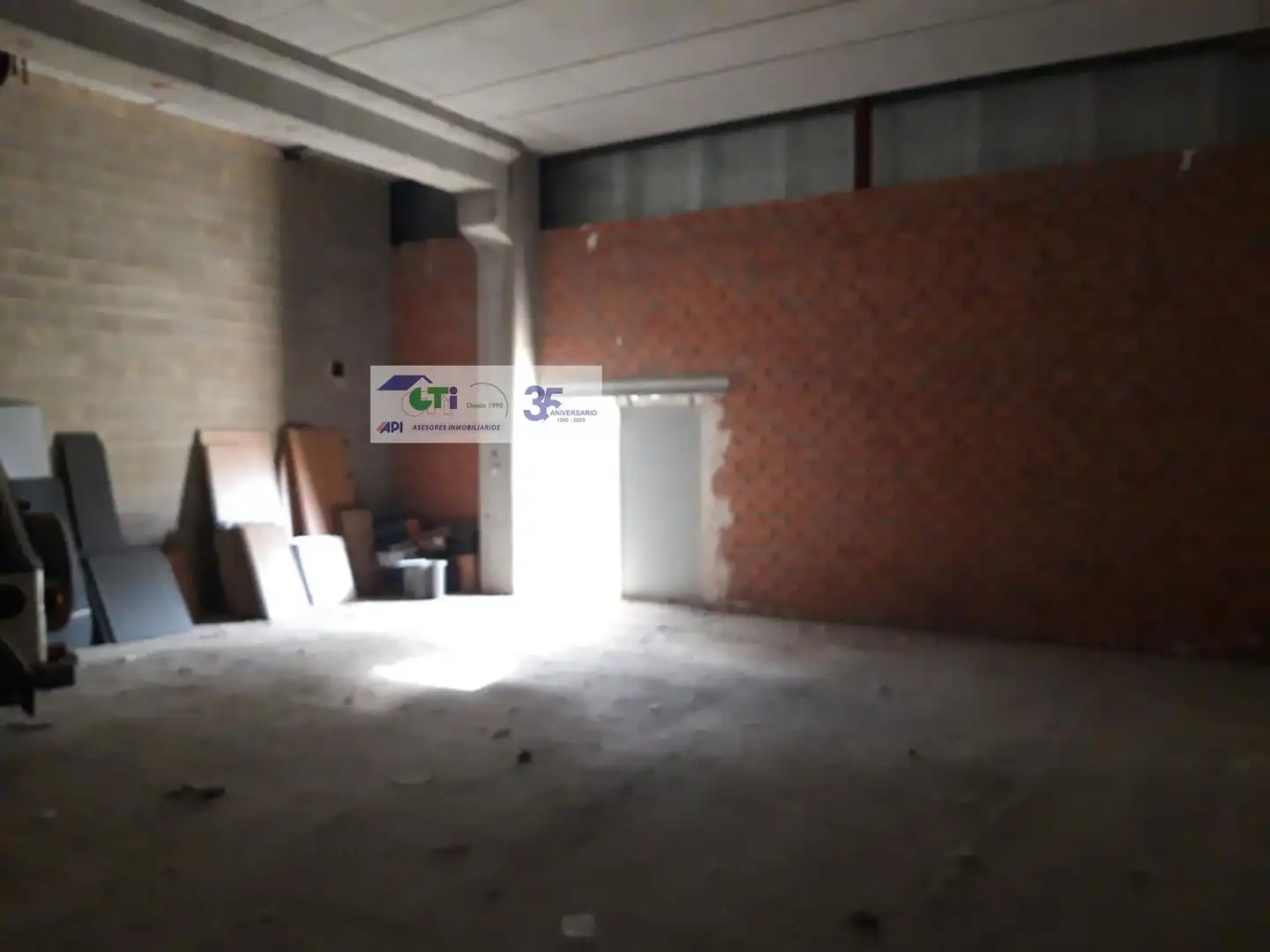 Local comercial en venda a Polígono Sepes, C/ Ganadería, imagen 2