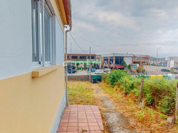 Casa o xalet en venda en Vigo  amb Calefacció, Jardí privat i Traster