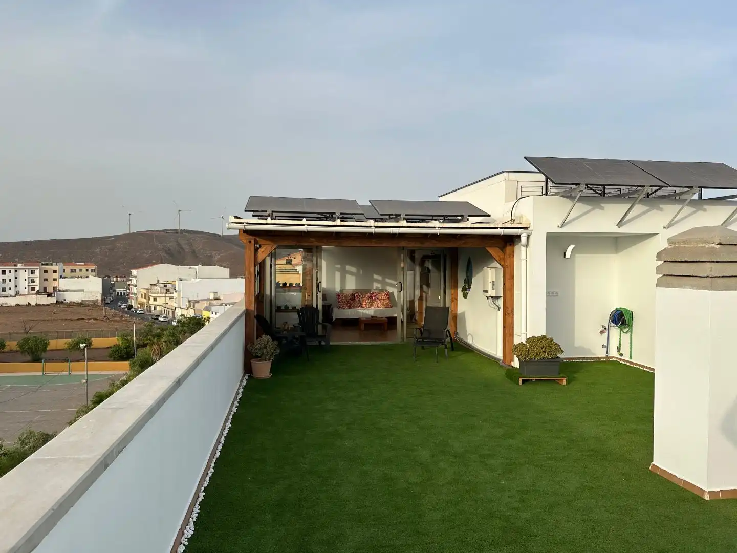 Terrassa de Casa o xalet en venda en Santa Lucía de Tirajana amb Aire condicionat, Terrassa i Piscina