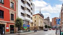 Vista exterior de Pis en venda en Gijón 