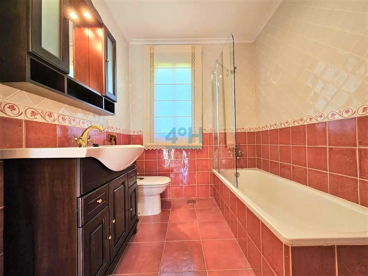 Baño de Casa o chalet en venta en O Pereiro de Aguiar  con Calefacción, Jardín privado y Terraza