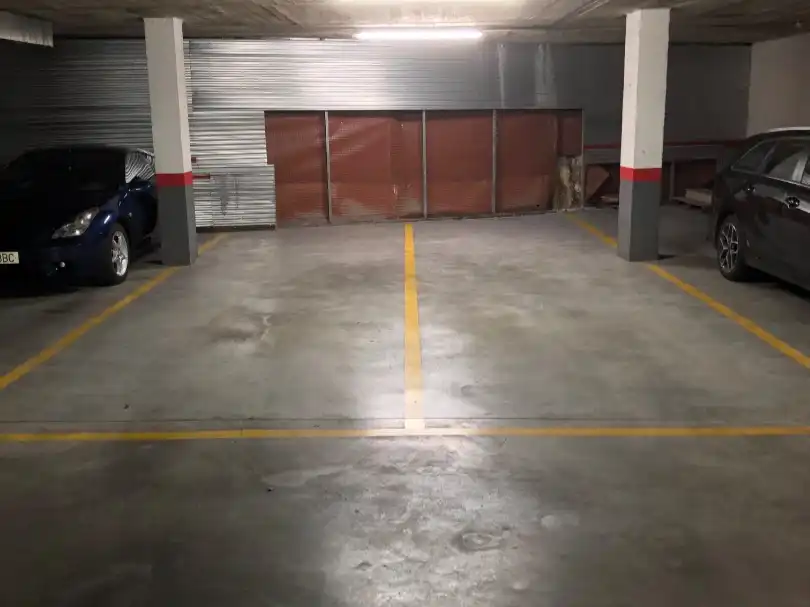 Aparcament de Garatge de lloguer en Alcalá de Henares