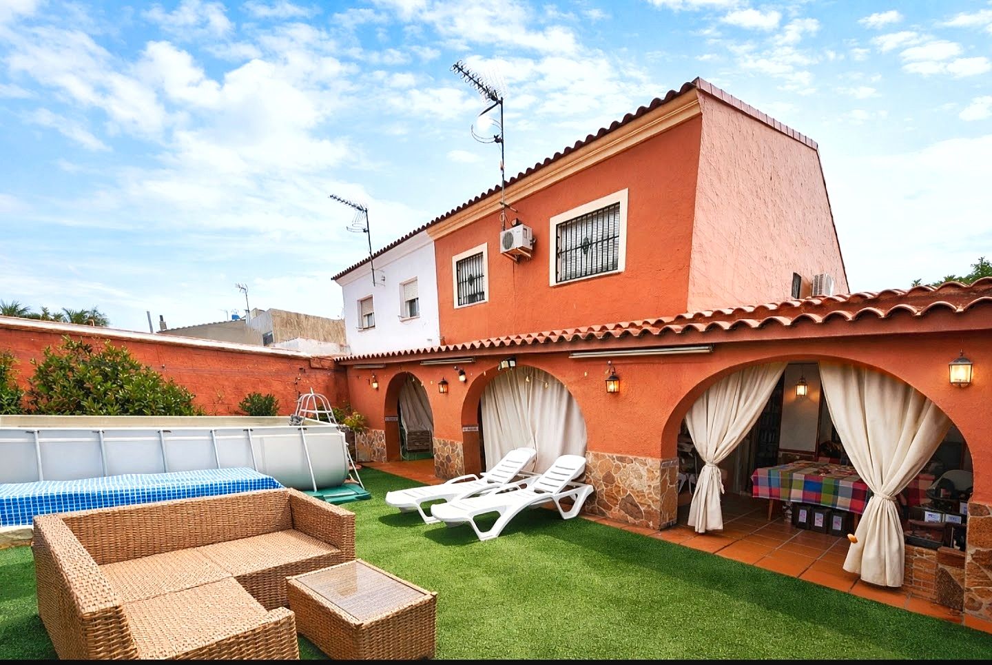 Terraza de Casa o chalet en venta en Argamasilla de Calatrava con Aire acondicionado, Calefacción y Jardín privado