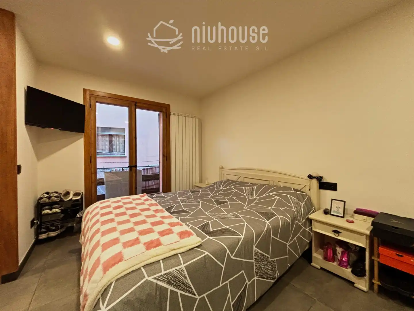 Bedroom of Flat for sale in Puigcerdà