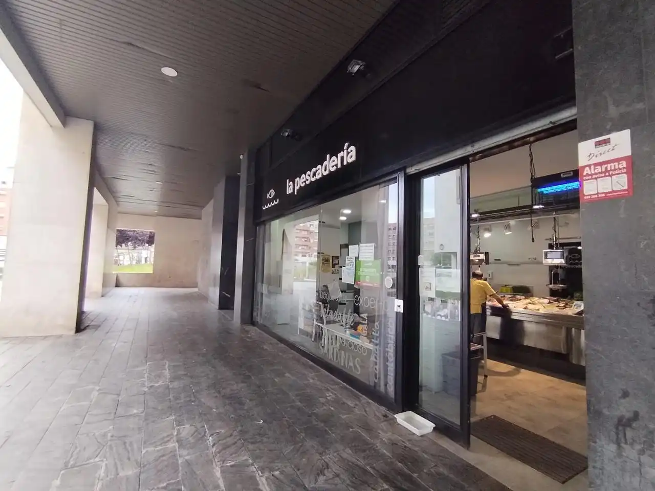 Local en traspas en Barakaldo  amb Aire condicionat