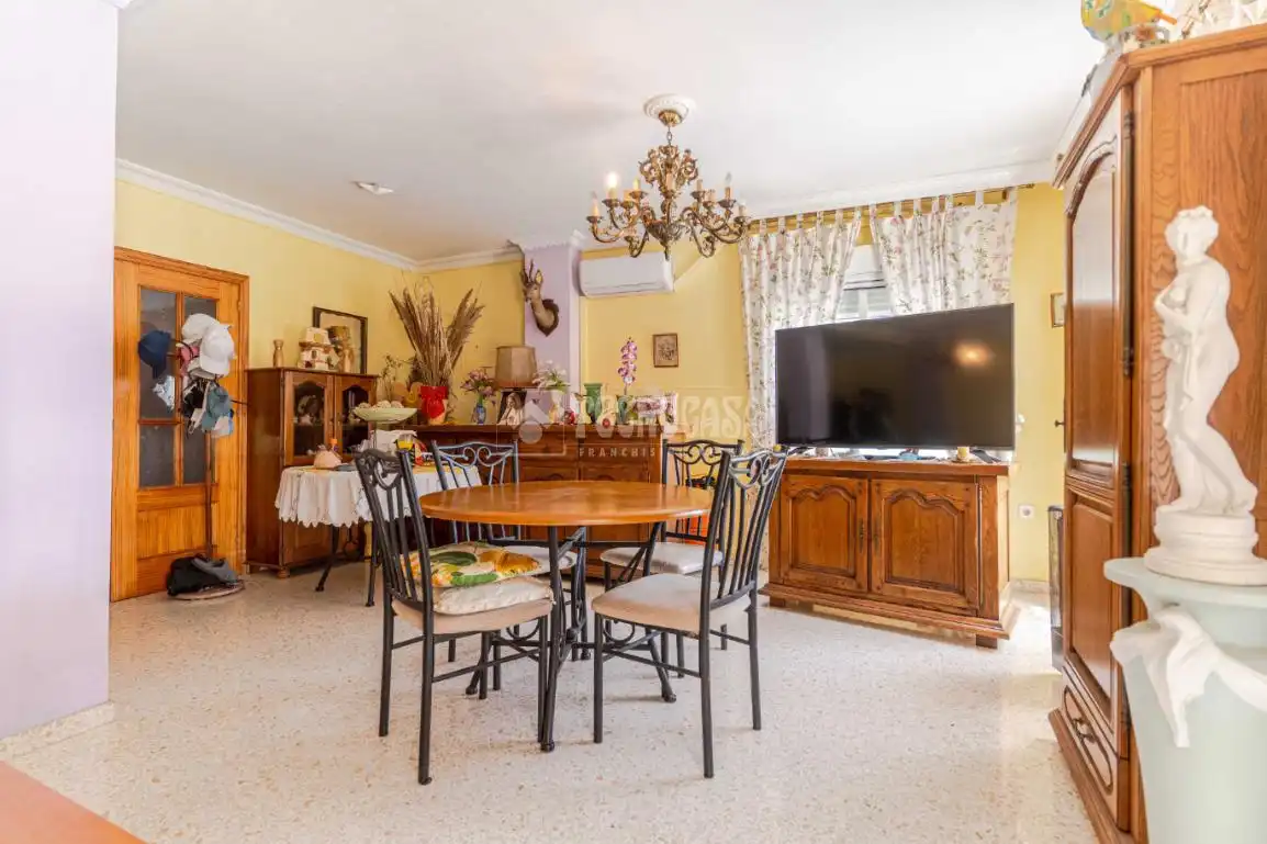 Comedor de Casa adosada en venta en Motril con Calefacción y Terraza