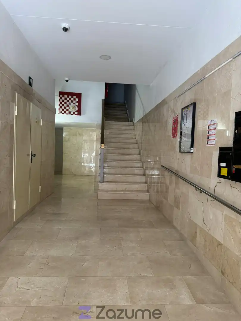 Flat for rent in Zaragoza  with Air Conditioner, Heating and Parquet flooring