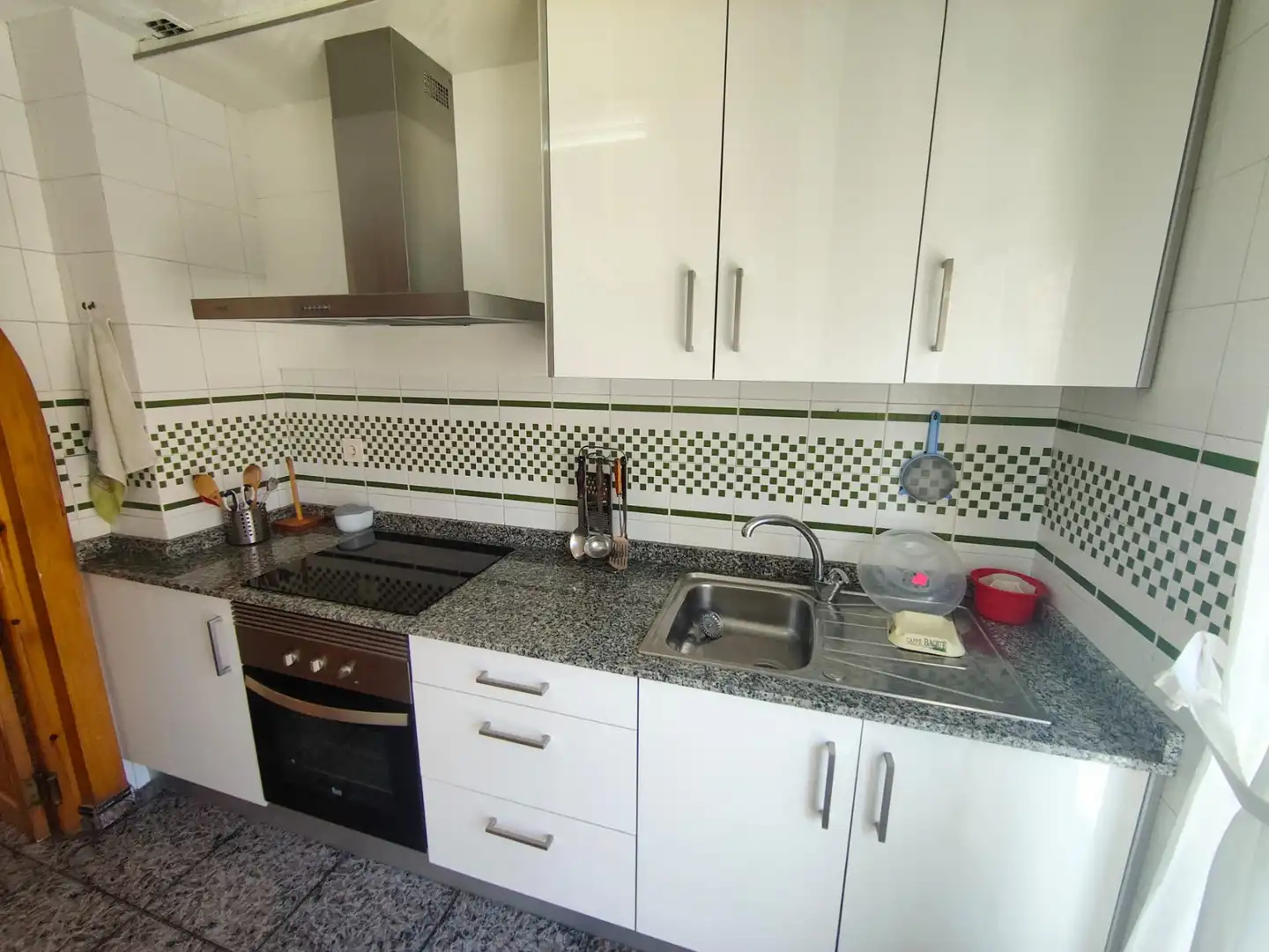 Kitchen of Flat for rent in Santa Pola  with Air Conditioner, Heating and Terrace