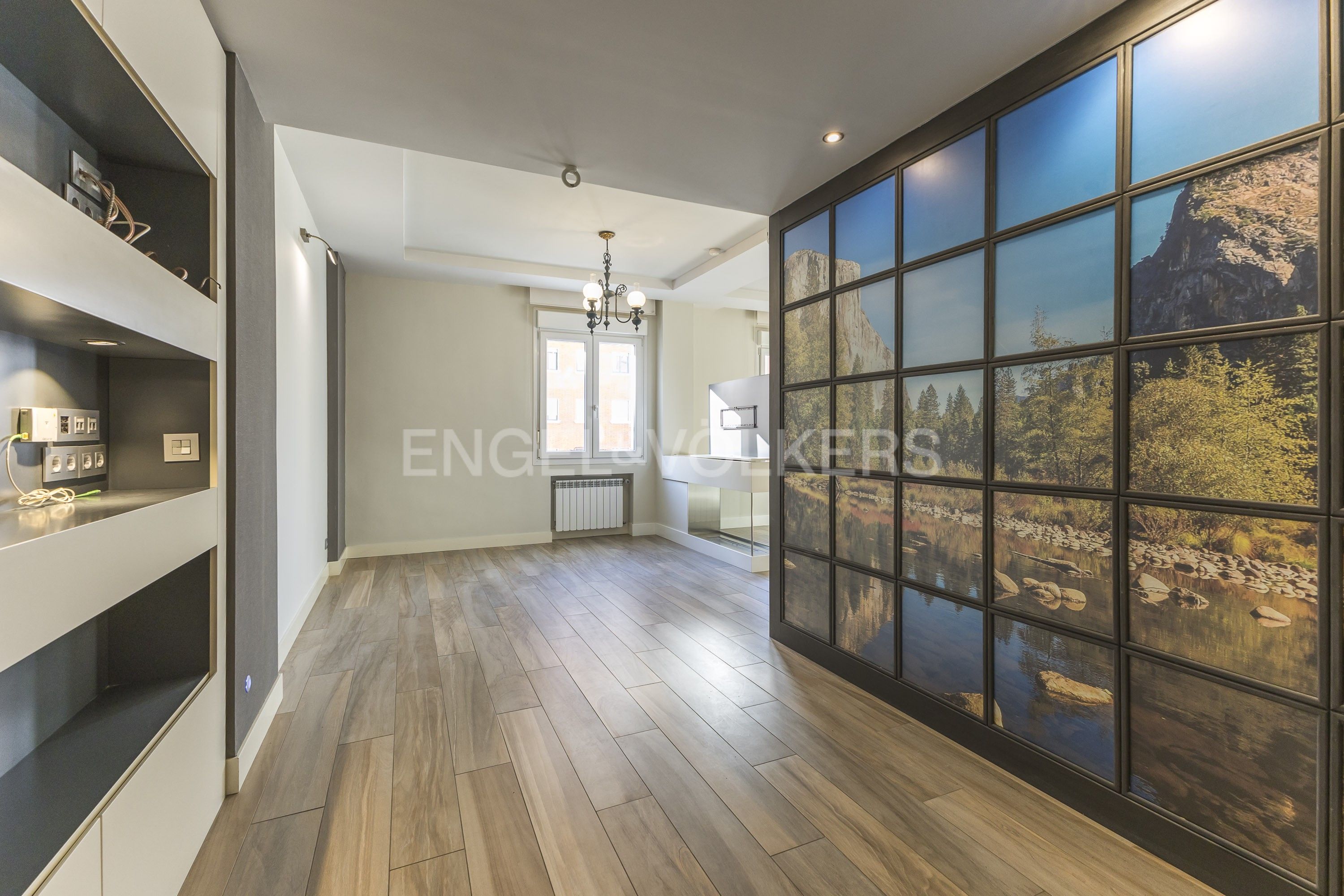 Apartment for sale in  Madrid Capital  with Air Conditioner and Heating